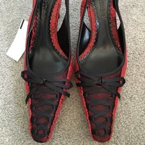 Sexy red and black slingbacks